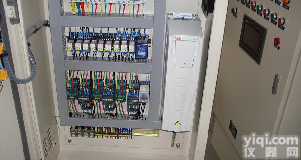 <em>控制柜</em>直接<em>启动</em><em>控制柜</em>