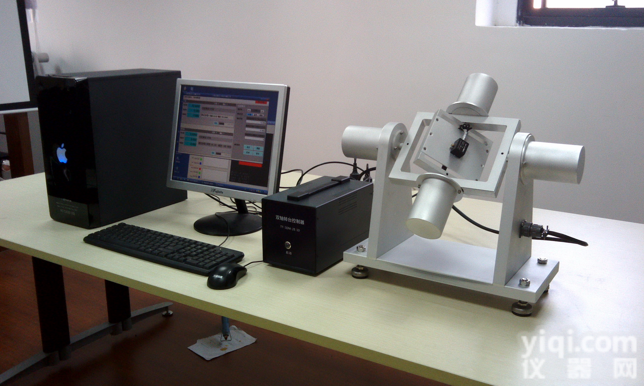 带温控箱<em>双轴</em>电动<em>转台</em> 教学实验<em>转台</em>