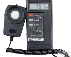 TES-1332A<em>照度计</em>光度计<em>TES1330A</em>照度表