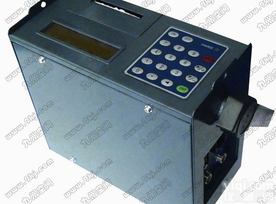 <em>XJ-TDS-100P型便携式超声波流量计</em>