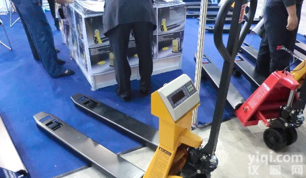 开封叉车称,兰考县<em>地牛</em>秤,搬运<em>称重</em><em>地牛</em>