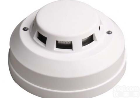 吸顶式12V/24V<em>燃气</em>报警器（<em>开关</em>量信号输出）