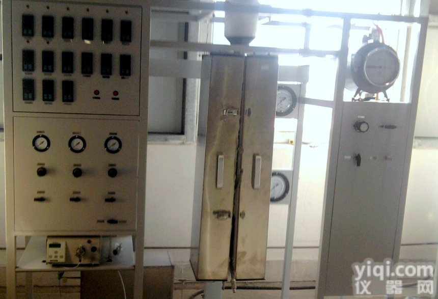 中低压<em>加氢</em><em>催化剂</em>评价<em>装置</em>