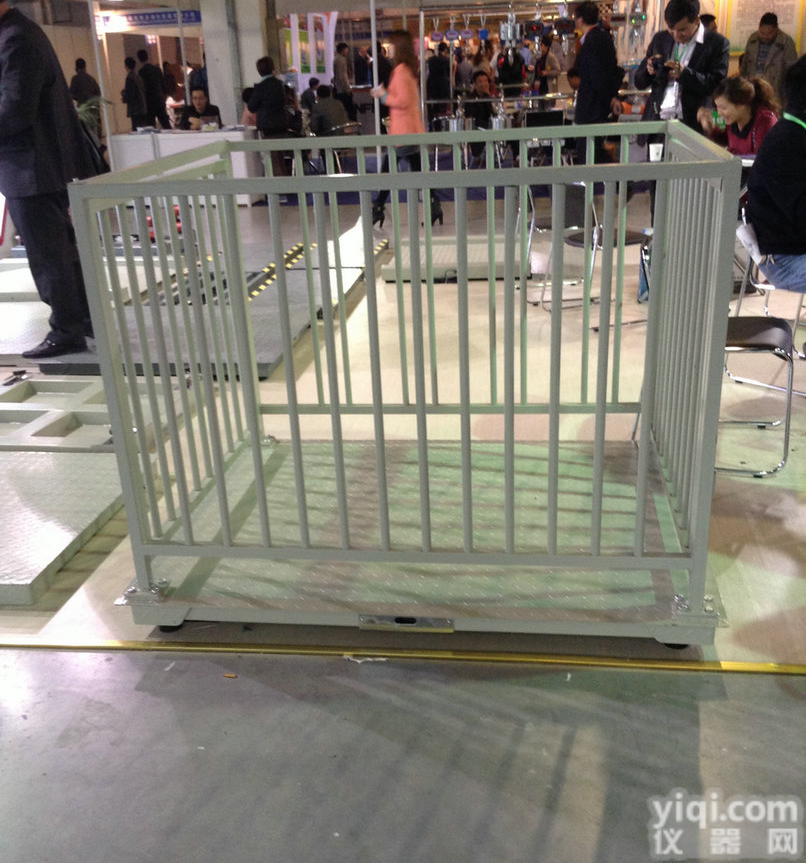 畜牧式<em>平台</em>称、<em>300</em>千克带围栏畜<em>平台</em>称