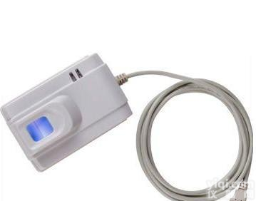 <em>指纹采集仪</em>