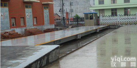 <em>电子</em><em>汽车衡</em>50吨<em>辽源</em>厂家，四平60吨固定式地磅价格，营口生产80吨汽车<em>电子</em>秤