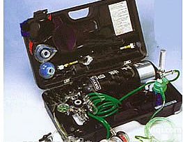 P-6便携式氧气<em>自动复苏机</em> P-6氧气自动苏生器