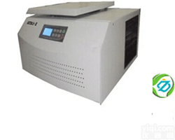 AXTDL5M-Ⅱ<em>台式低速大容量冷冻离心机</em> 让利离心机