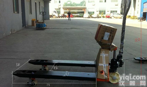 2.5吨叉车秤，2.5吨电子叉车秤价格，<em>上海</em>2.5吨叉车秤批发