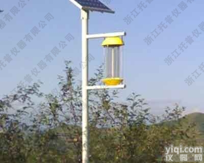 <em>太阳能</em>杀虫灯蔬菜基地<em>害虫</em>FZ效果