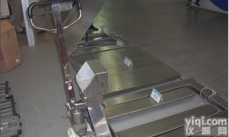 供应1T<em>不锈钢</em><em>电子</em><em>叉车</em>，上海1T<em>不锈钢</em><em>电子</em><em>叉车</em>现货热卖，供应1T<em>不锈钢</em><em>电子</em><em>叉车</em>厂家