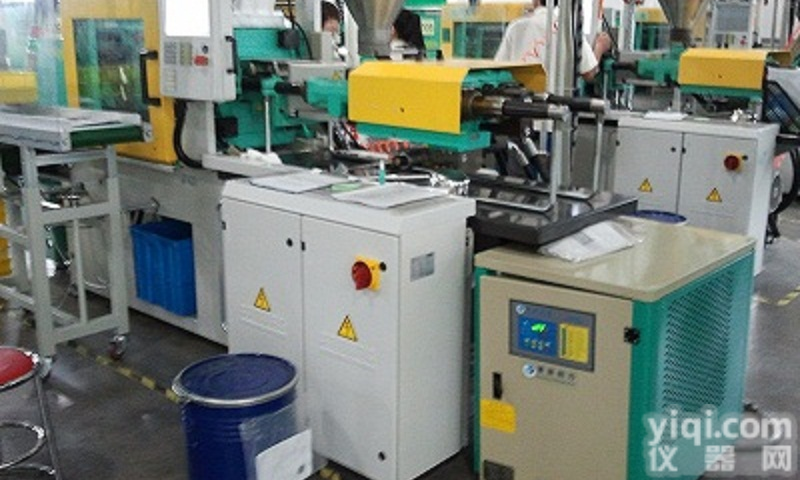 <em>注塑</em>专用<em>冷水机</em>，水（风）冷式<em>冷水机</em>