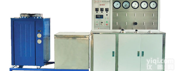 <em>超临界CO2萃取</em>装置