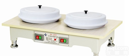 <em>PG-2A型金相试样抛光机</em>