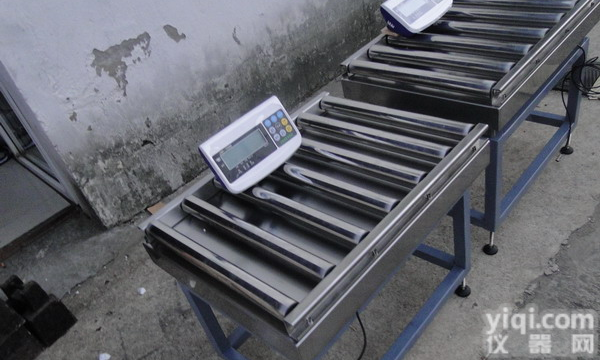 带控制电子<em>辊筒</em>秤，接电脑<em>在线</em><em>滚筒</em>称