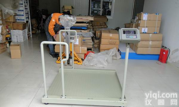 医院用血液透析<em>轮椅</em>称Pai子，<em>血透</em><em>轮椅</em>称