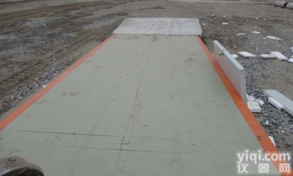 <em>电子地磅</em><em>电子天平</em>/<em>电子地磅</em>秤工厂直销