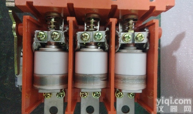 CKJ5-160/1140，<em>交流</em><em>真空</em><em>接触器</em>