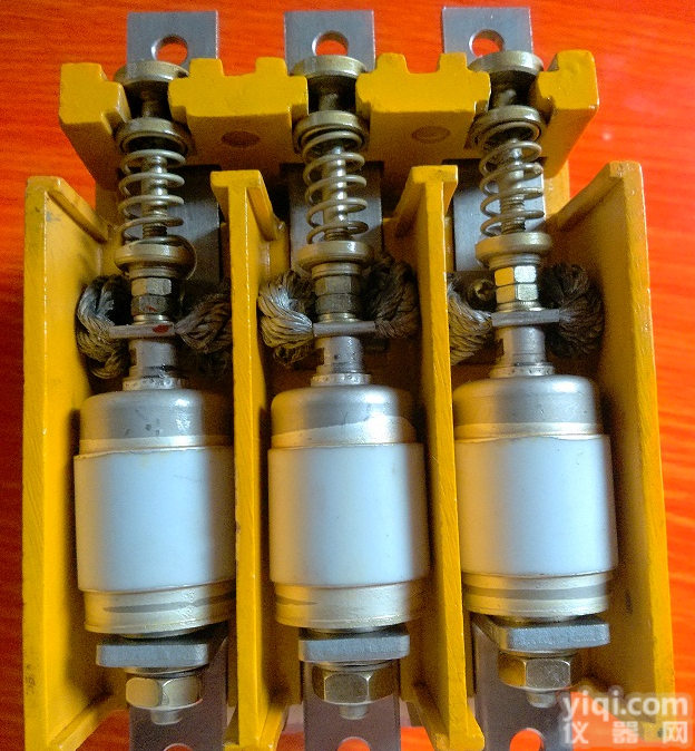 CKJ11-80/140交流<em>真空</em><em>接触器</em>，低压交流<em>真空</em><em>接触器</em>，低压<em>接触器</em>