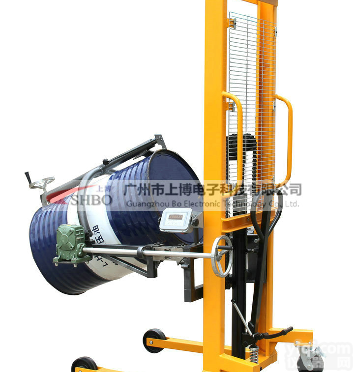 带电子磅<em>油桶</em>堆高车 <em>手摇</em>倒料<em>油桶</em>车带称重