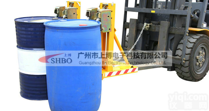 <em>油桶</em>装卸架子、搬运<em>油桶</em>的工具、<em>叉车</em><em>油桶</em><em>夹具</em>