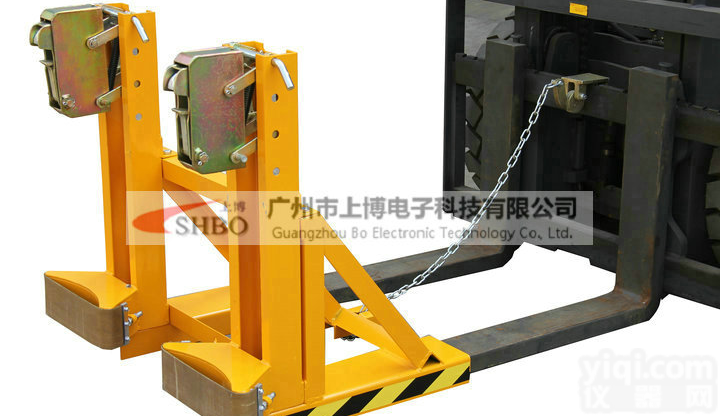 单桶<em>油桶</em>搬运器（双桶<em>油桶</em>装卸夹）<em>鹰嘴</em>式<em>油桶</em>夹