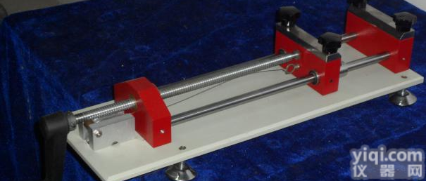 <em>织物伸长测试仪</em>