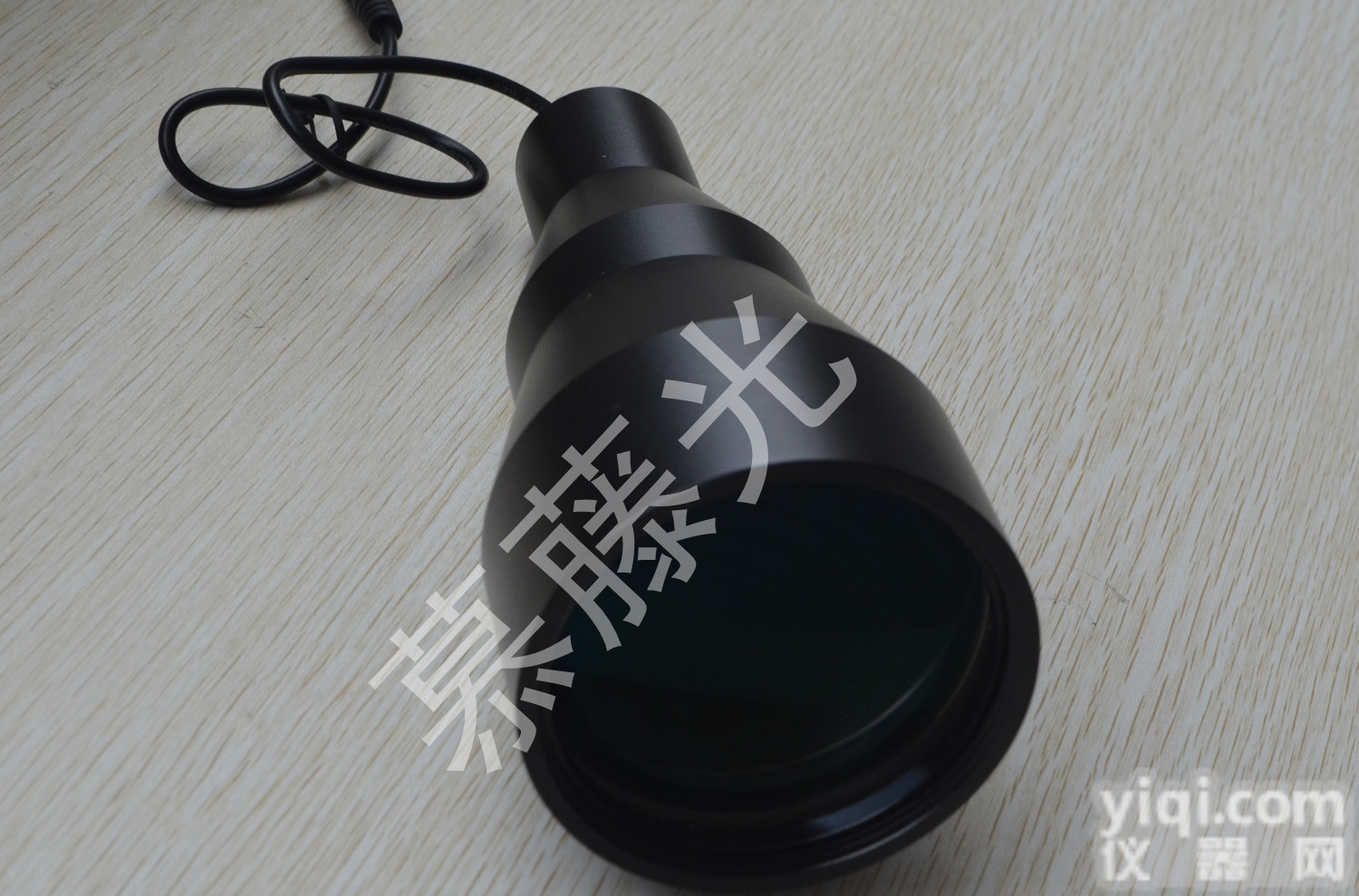 远心<em>镜头</em>平行<em>光源</em>