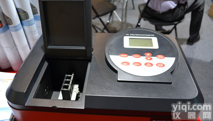 总汞专用V-1200单光束分光光度计<em>游离余氯</em>