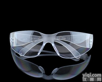 <em>美国</em>3M 11228 “ZG款”流线型防护眼镜<em>使用说明</em>