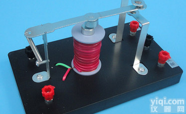 <em>演示</em><em>电磁</em><em>继电器</em>