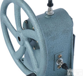 <em>双缸</em>式手摇<em>抽气机</em>