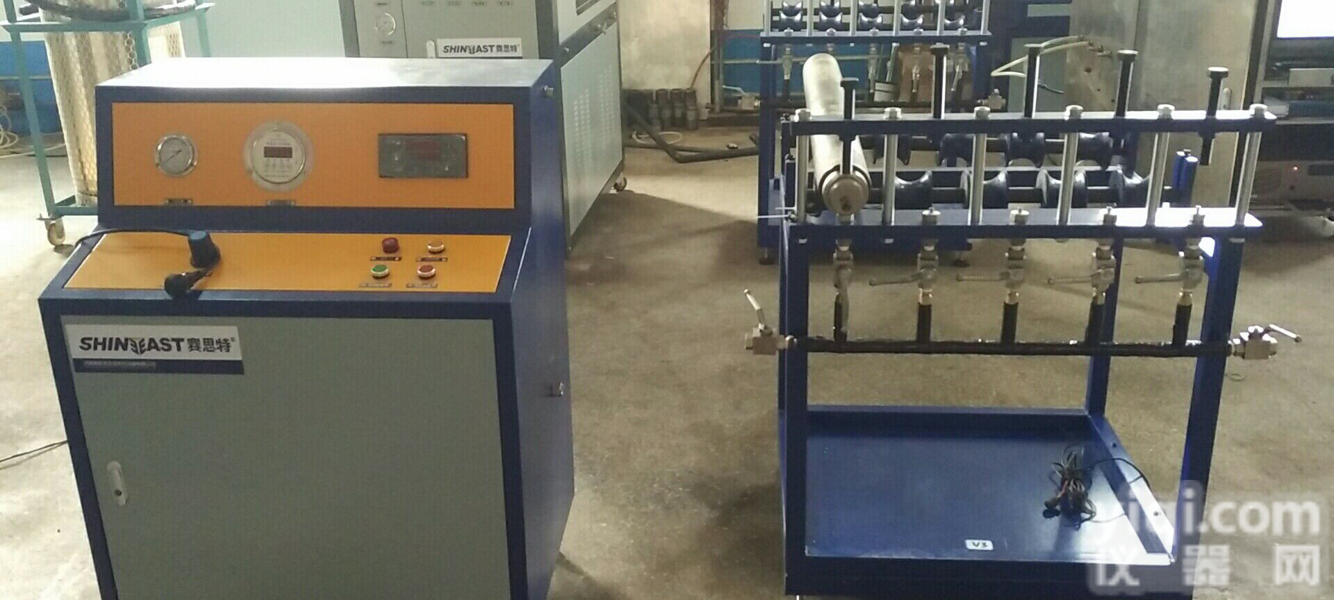 二氧化碳致裂器<em>充装</em>设备  <em>充装</em><em>压力</em>和重量可调