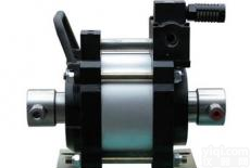 S80<em>液体</em><em>增压泵</em> 气动<em>液压泵</em> 0-40MPA玻璃机械<em>液压泵</em>