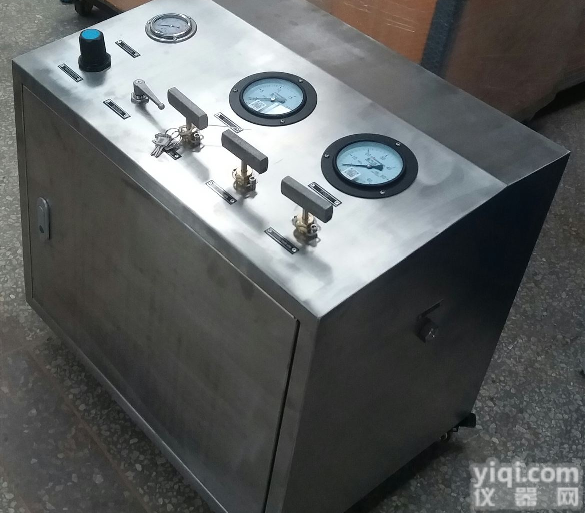 高压气体<em>增压</em>设备 氧气氮气氢气氦气<em>天然气</em>体增<em>压机</em>/泵