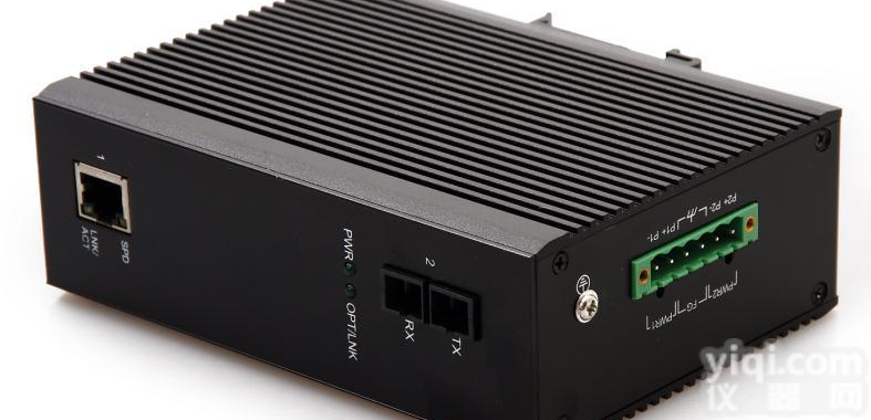 百兆1光1电<em>工业级</em>光纤收发器室外<em>安防</em>监控