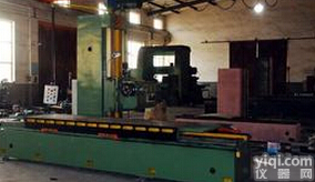 襄樊<em>端面</em>镗<em>铣床</em> DMX-680A<em>端面</em>镗<em>铣床</em>低价促销