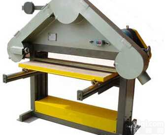 兴城三角拉丝机不锈钢拉丝机 不锈钢<em>方管</em><em>抛光机</em>优质服务