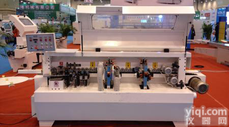 高平半<em>自动</em>封<em>边机</em> MF501半<em>自动</em>封<em>边机</em>安全可靠