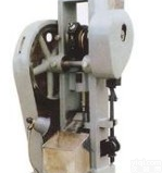 胶州小型花篮式<em>压片机</em>异形旋转式<em>压片机</em> 小型<em>压片机</em><em>哪家</em>好