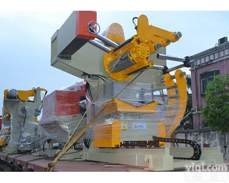 临湘三机一体<em>送料机</em> 三机一体<em>送料机</em>TNC3-400优质服务