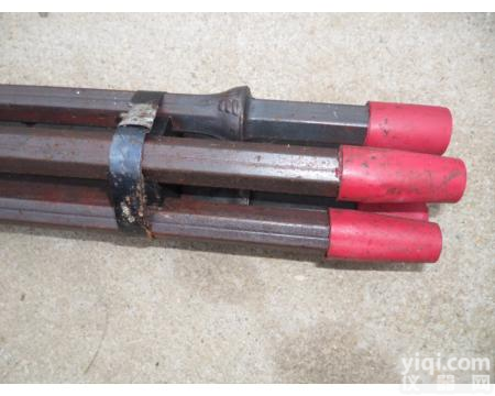 三河风<em>钻杆</em> 全风动潜孔<em>钻机</em>优惠促销