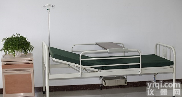 <em>河北</em><em>普康</em>普通家用手动单摇带便厕护理床