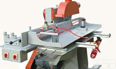 招商迁安<em>木工机械</em> <em>推台</em>锯福州重庆圆木<em>推台</em>锯福州的具体参数