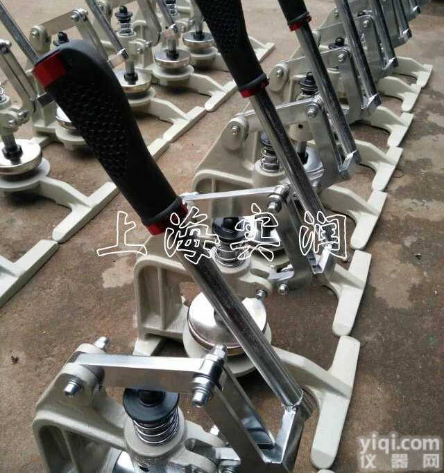 江苏手压<em>取样器</em>/太仓面料<em>布料</em>手压圆形取样刀