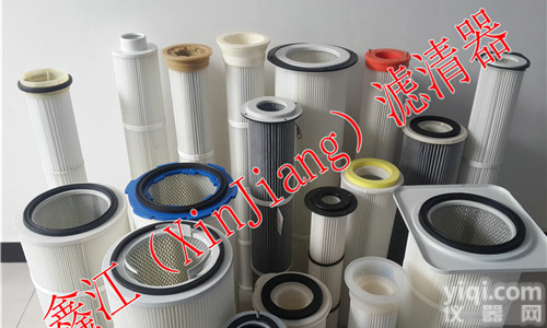 <em>PTFE覆膜滤筒</em>