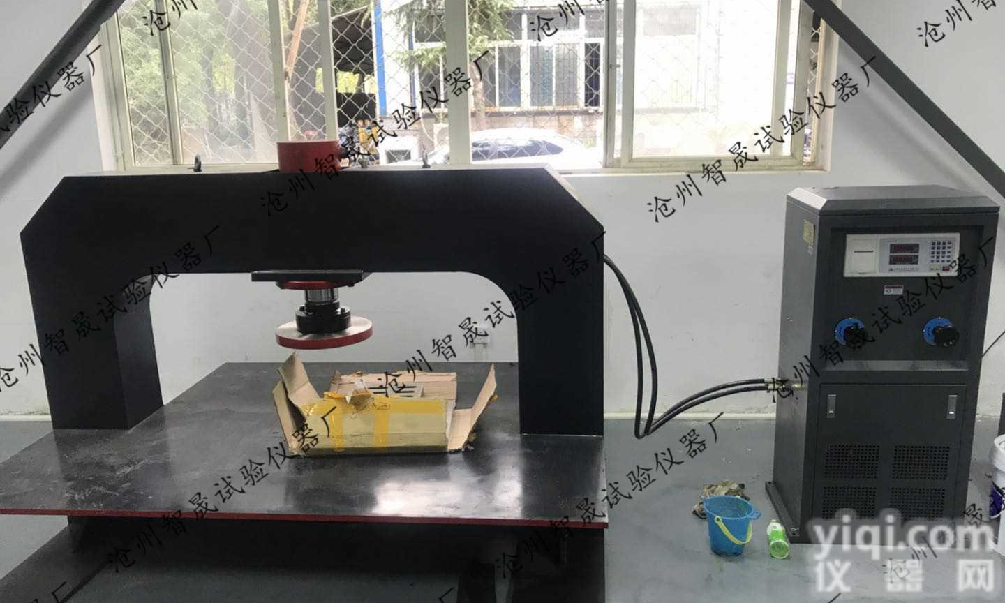 井盖压力机-检查井盖-承载/<em>变形</em><em>能力</em>