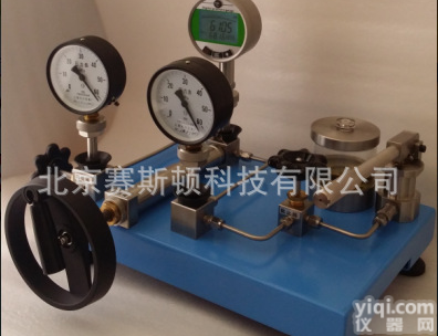 北京赛斯顿SD205台式手动液（水）压泵  压力表<em>校验台</em>  手动<em>液压</em>源  压力测试台