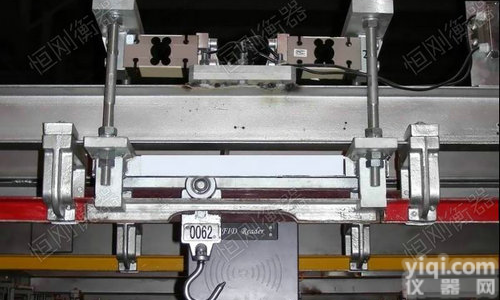 屠宰场生肉<em>过磅</em><em>轨道</em>秤，防潮大屏幕<em>轨道</em>称