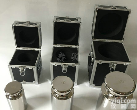 20<em>公斤</em>不锈钢<em>砝码</em>带铝箱,25<em>公斤</em><em>法码</em>带有包装盒
